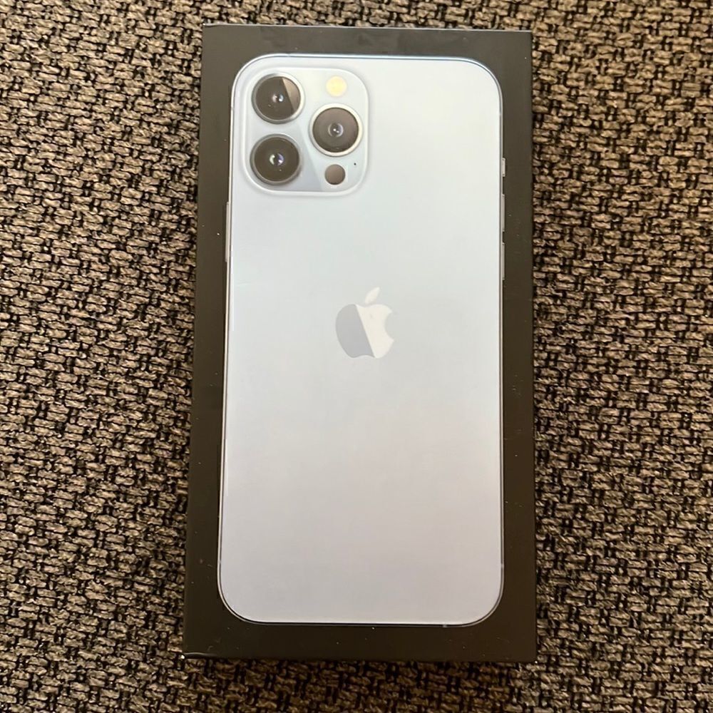 Apple Iphone 13 pro max  box